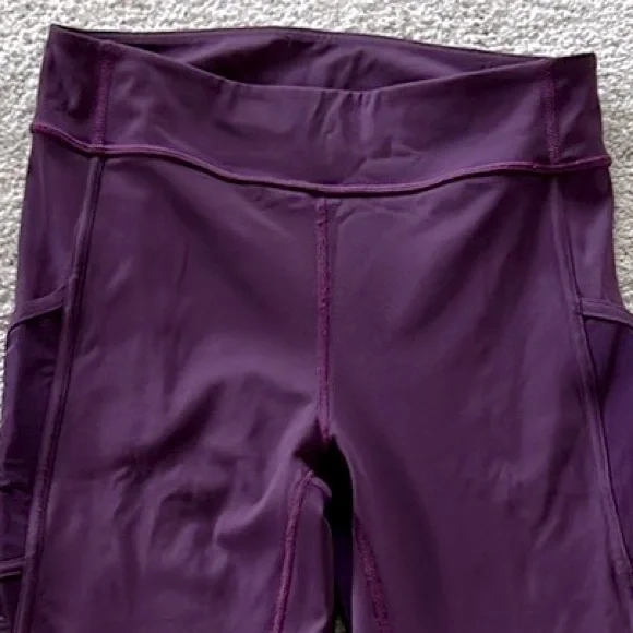 Lululemon Athletica Workout Leggings - Picture 3 of 7